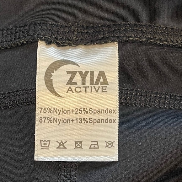 Zyia Active Leopard Print Hi Rise Cropped leggings W Pockets black Size 6-8 - Picture 6 of 10